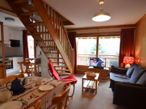 Appartement lumineux pour 6, à 50m des pistes et des commerces, St Martin de Belleville. - FR-1-452-139